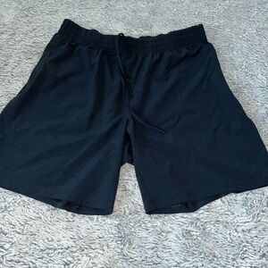 VRST Shorts Size Large
